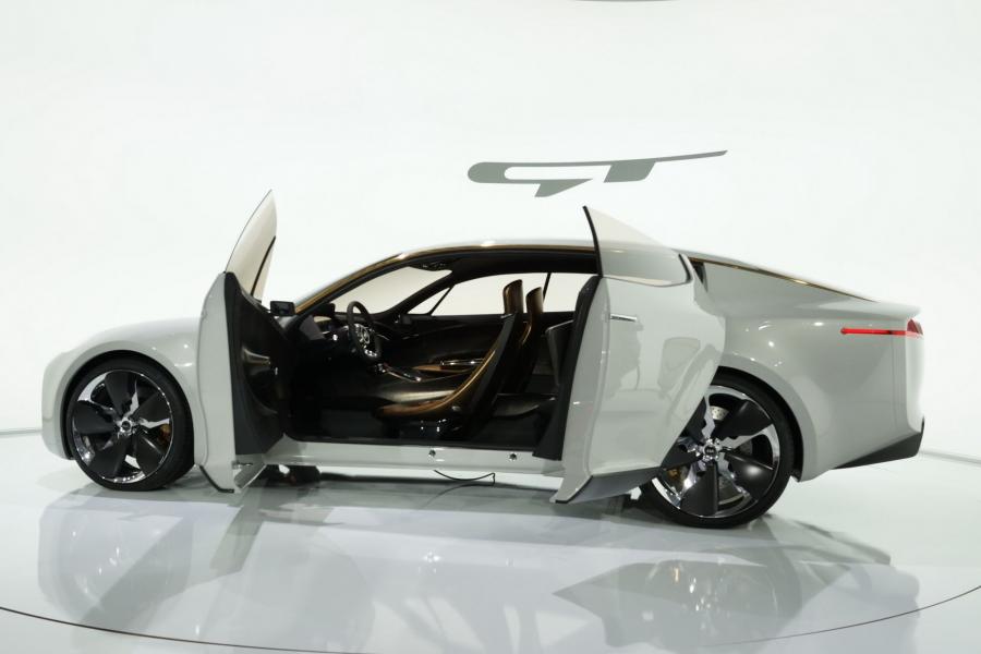  Kia GT Concept 2011 года  (фото 7 из 34)